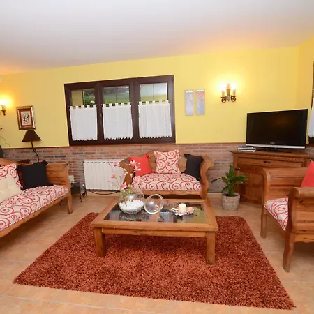 Tia Toni - 1002 Apartamento